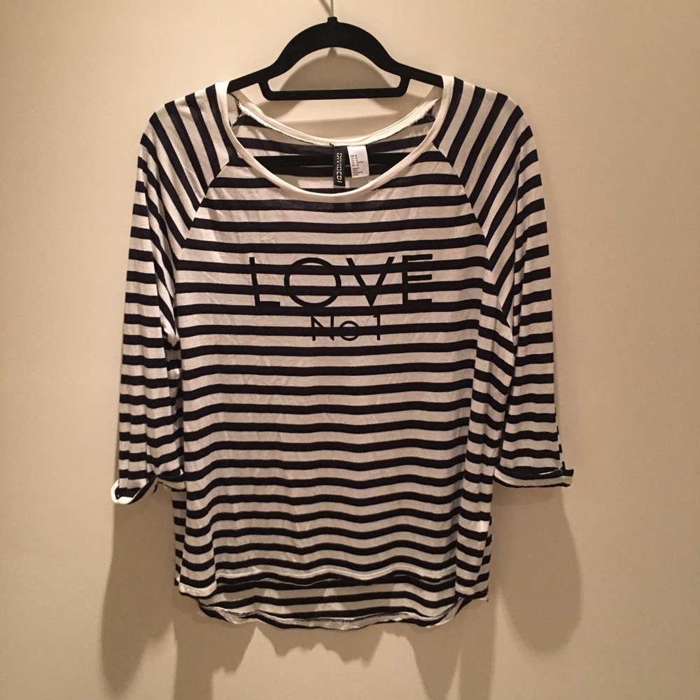 DIVIDED by H&M Graphic Tee